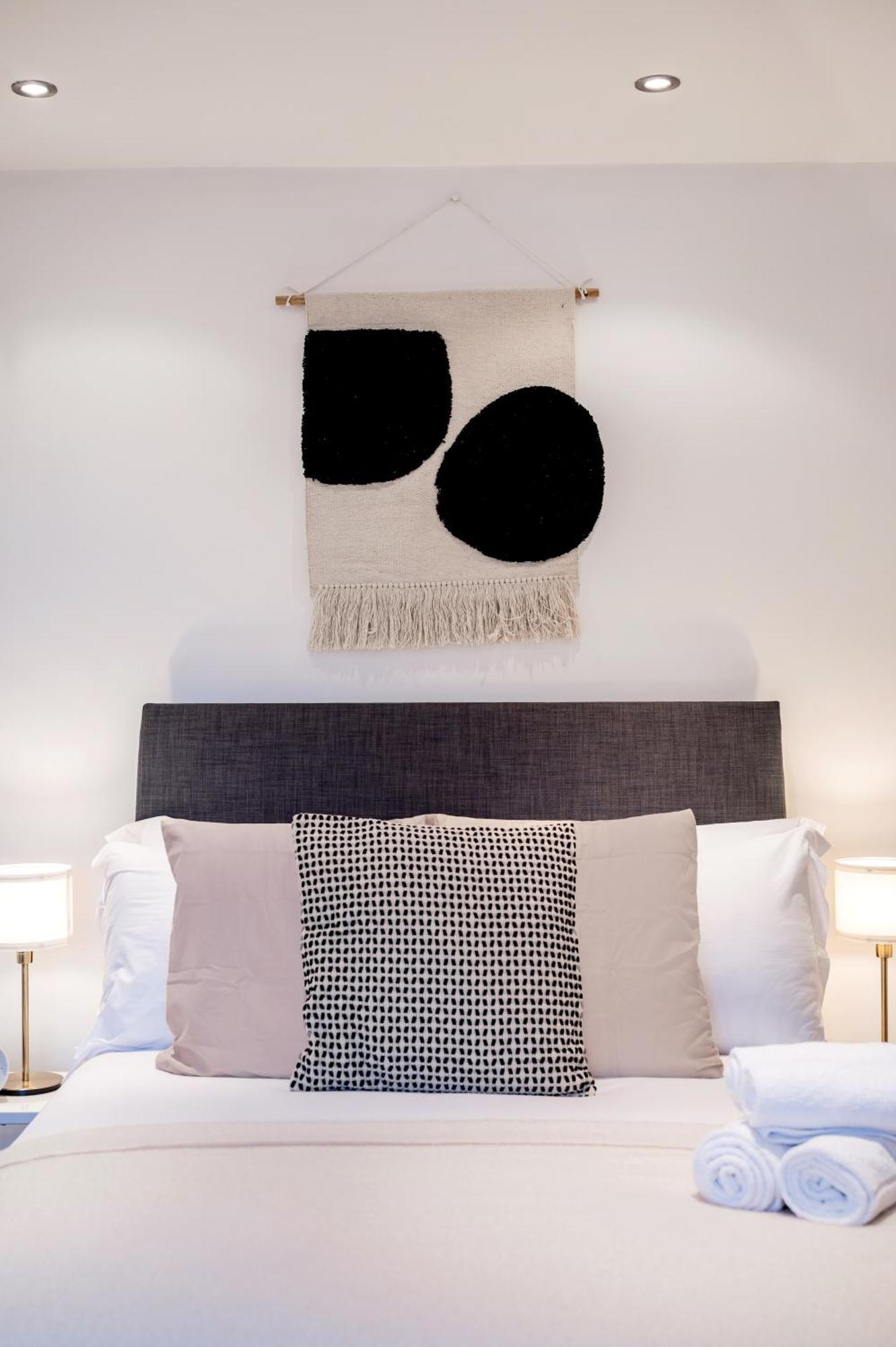 Huge & Central 3 Bedr, 4 Beds, Covent Gdn Londra Esterno foto